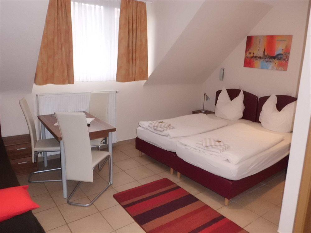Hotel Schuetze Superior Huerth Luaran gambar