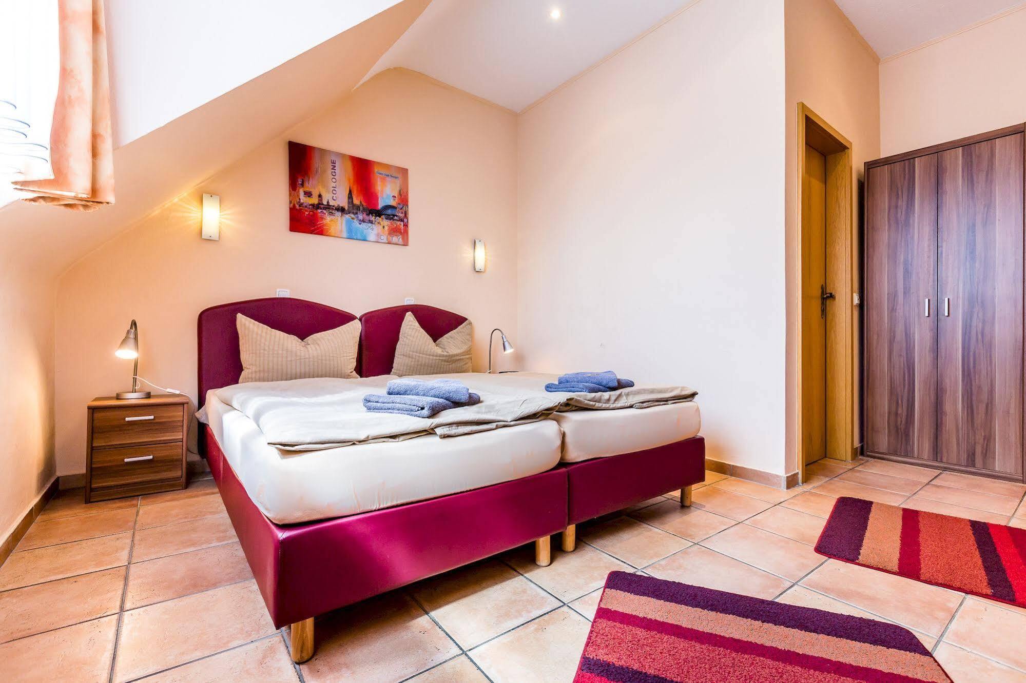 Hotel Schuetze Superior Huerth Luaran gambar