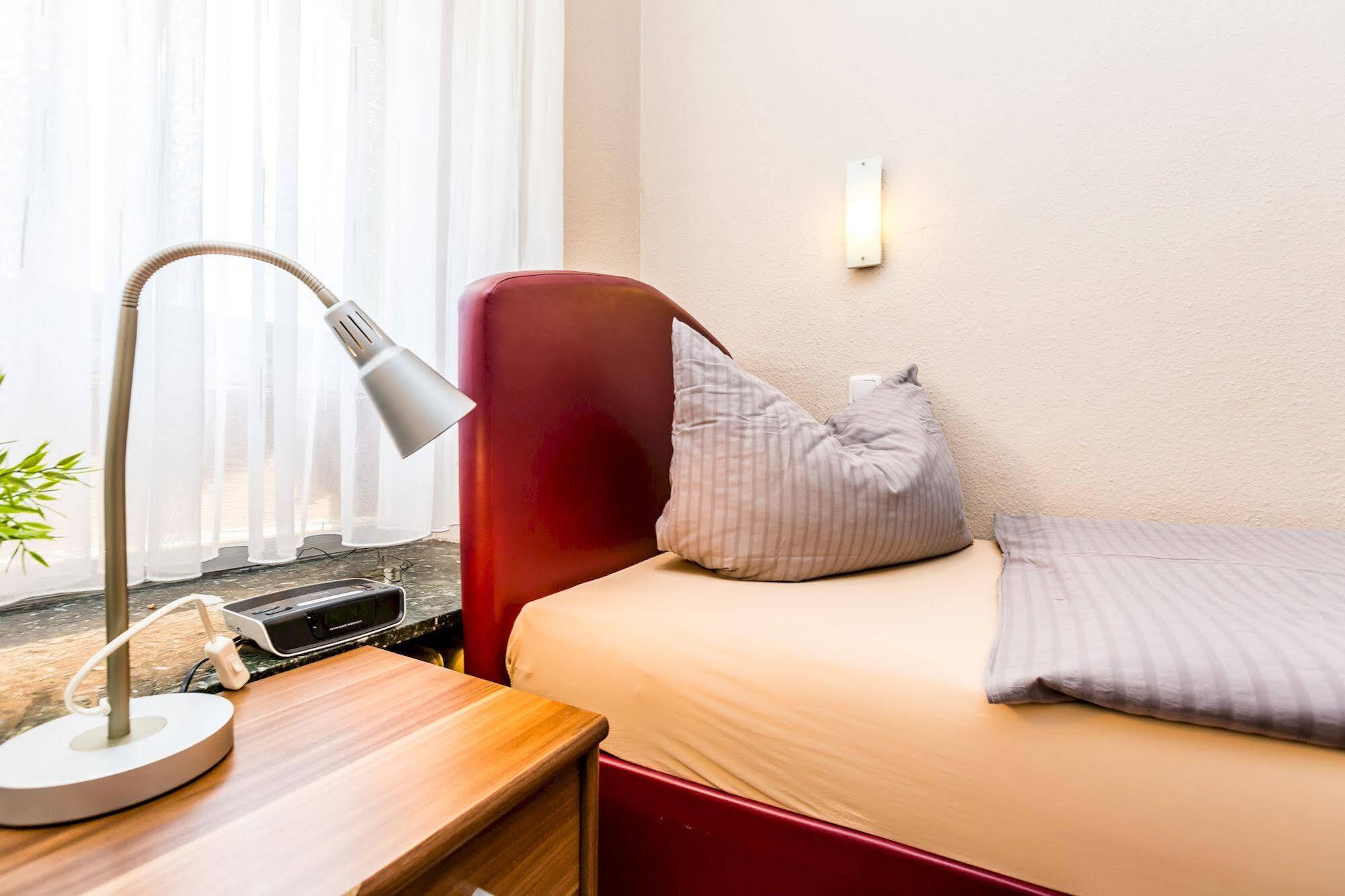 Hotel Schuetze Superior Huerth Luaran gambar