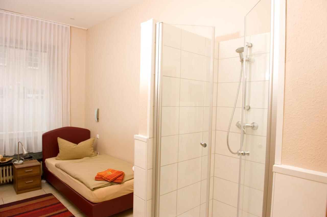 Hotel Schuetze Superior Huerth Luaran gambar